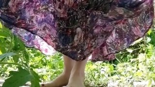 POV: танцую в саду перед своей шлюхой. Смотри на мои грязные стопы - футфетиш