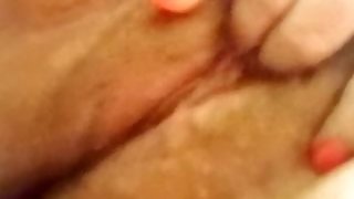 A real, wet clit orgasm, with fingering, my pussy always reacts to this 🥰☺️