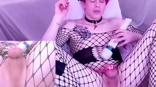 Nonbinary Femboy Edging and Dripping In Chastity