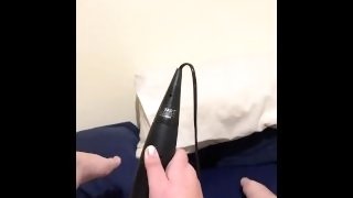 Kiwi girl making herself cum with wand vibrator