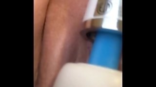 Extreme Close Up Vibrator