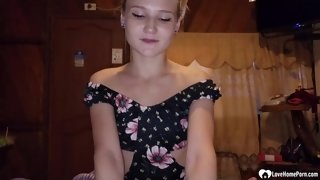 Beauty sucking a dick while on her knees