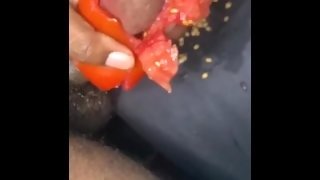 BBC vs Tomato (Food Porn)