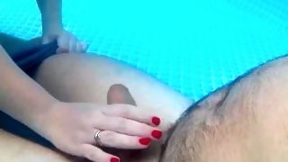 My boyfriend went on vacation, and I decided to jerk off to his friend in the pool!