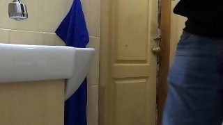 Jerking and cumming in a toilet