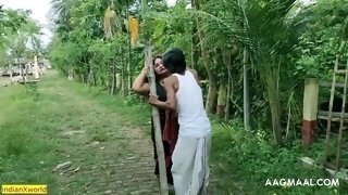 Uncut porn with amateur big ass Indian wife - couple hardcore