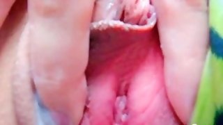 Ultra CloseUp POV Pussy Fingering & Squirt