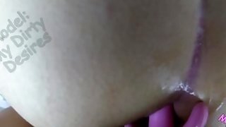 In The Ass Butt Plug, The Cock Penetrates Deep Into The Wet Pussy, Filled The Ass Mom With Sperm