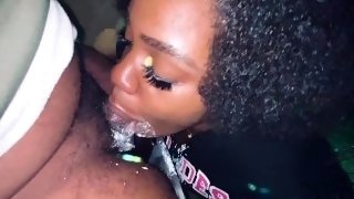 @GoldenEbonii Gagging While Giving A Milky BJ 🥛🤮😜