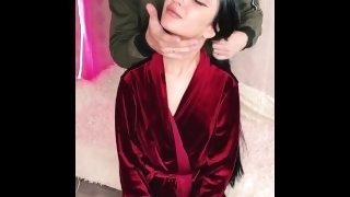 Slutty stepmother gets instantly wet with kisses on the neck