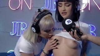 Pretty Babes get so horny kissing and having orgasms together complete chapter  Juan Bustos Podcast