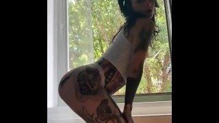 Goth Girl WIth Perfect Butt Twerking