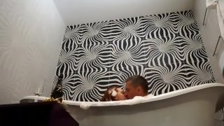 StepDad fucking my stepsister in the family bathtub