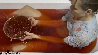 Jelly Cube Bath Play - Wet and Messy Wam