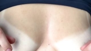 [4k] Am Horny so I play with my boobs