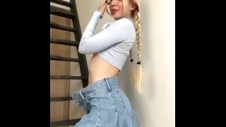 Blondie Plays With Her Tits For You