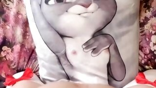 [EroNekoKun] - Cute Boy masturbation and cum moaning on dakimakura with horny Judy