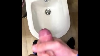 Hard Teen Cums In the Sink, HUGE COCK