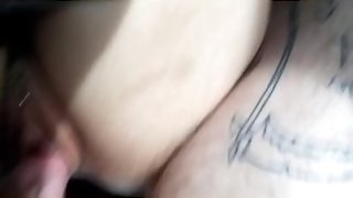 Close up cunt in the car deep pounding