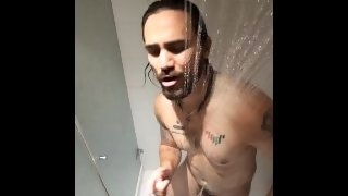 Alt-Shower