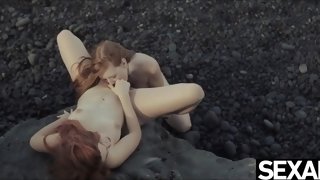 Naked redhead lesbian beach babes lick each other's wet pussy to orgasm - Spanish Amarna miller