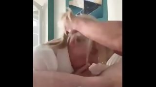 Horny blonde tinder slut sucks on first date