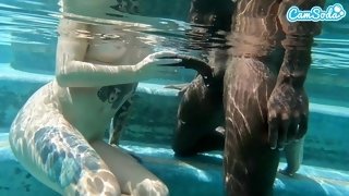 camsoda-Teenager gets banged by black male pole underwater