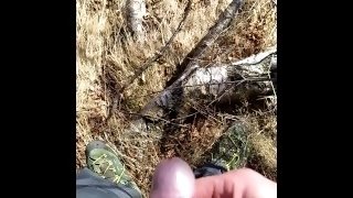 piss desperated in the wood - pee outdoor