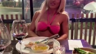 Horny Fitness Model Fucks On First Tinder Date