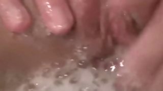 Teen lesley bathing and masturbating