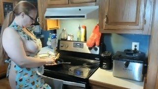 Tradwife Makes Her Husband Breakfast In Nothing But An Apron